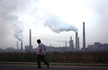 民警陈锐、张尚、顾苏武接到群众举报