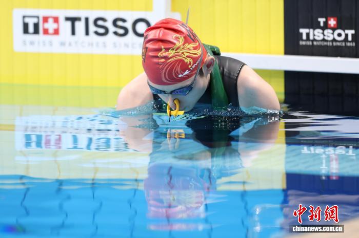 成都世运会残疾人自由潜水队夺四金，彰显体育