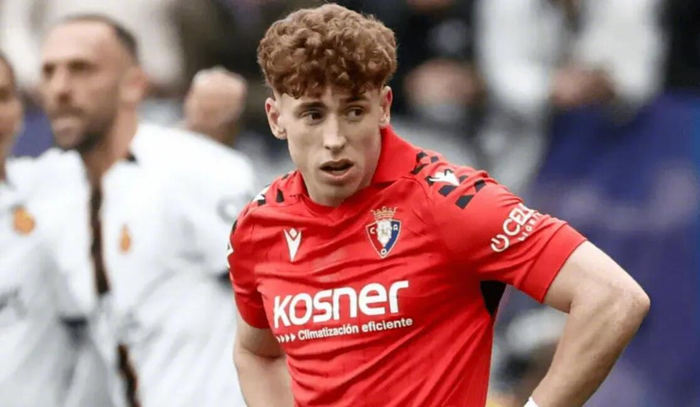 巴萨抢在皇马回购权前签约穆尼奥斯引转会博弈