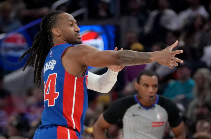 活塞双星崛起扛起球队 全队防守效率登顶联盟