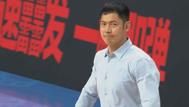 北控男篮错失季后赛资格 张庆鹏称凝聚力不足将